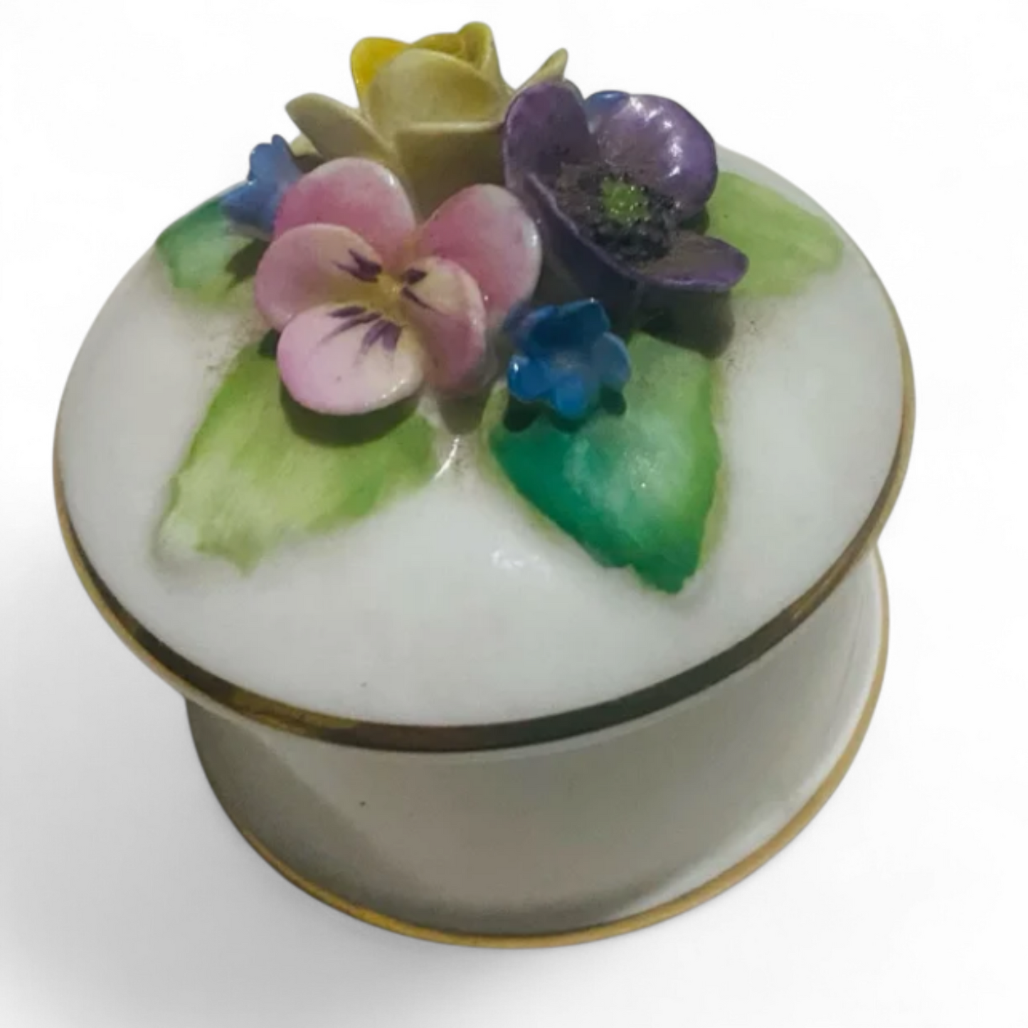 Cajita de Porcelana vintage inglesa redonda blanca con flores de porcelana pintadas a mano y borde dorado